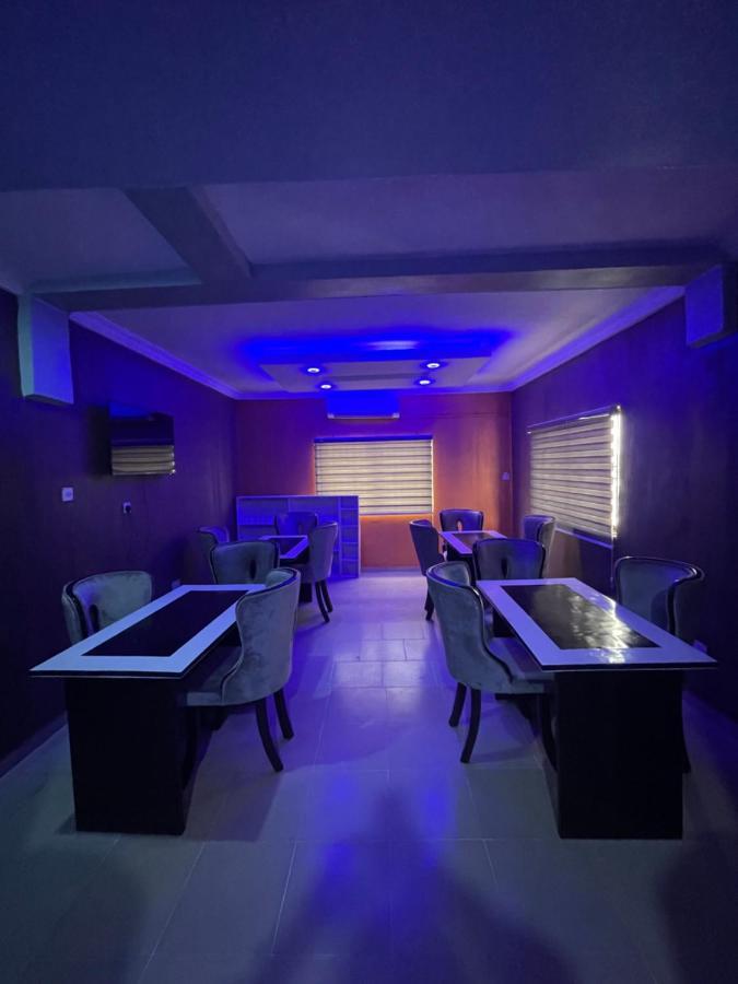 Alluring View Hotel - Allen Avenue 라고스 외부 사진